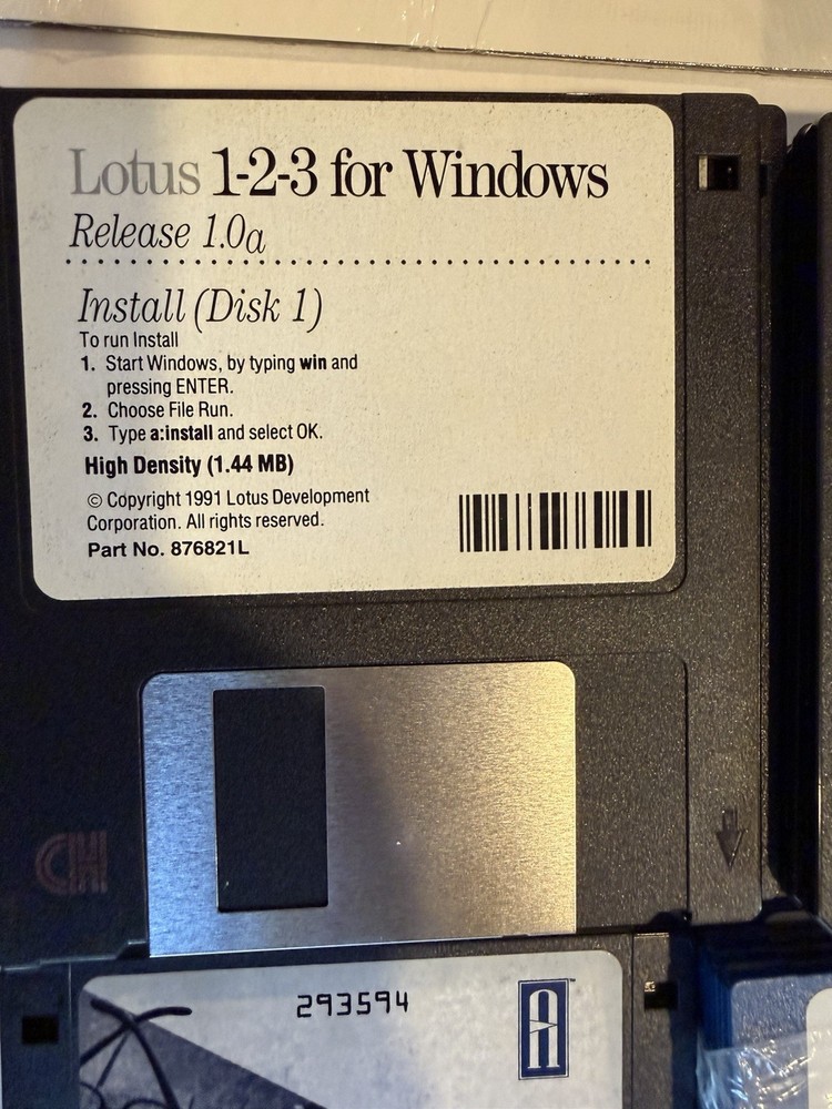 Vintage Lotus SmartSuite Software Bundle Lot
