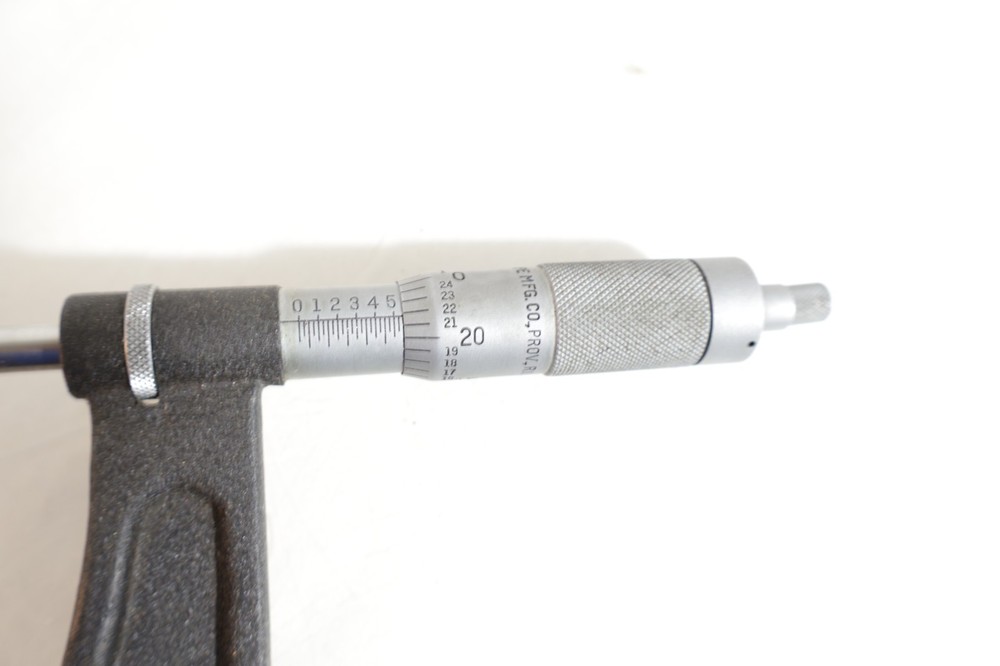 BIG BROWN & SHARP MICROMETER ORIGINAL BOX ? GOOD USED CONDITION MUST SEE tag 2