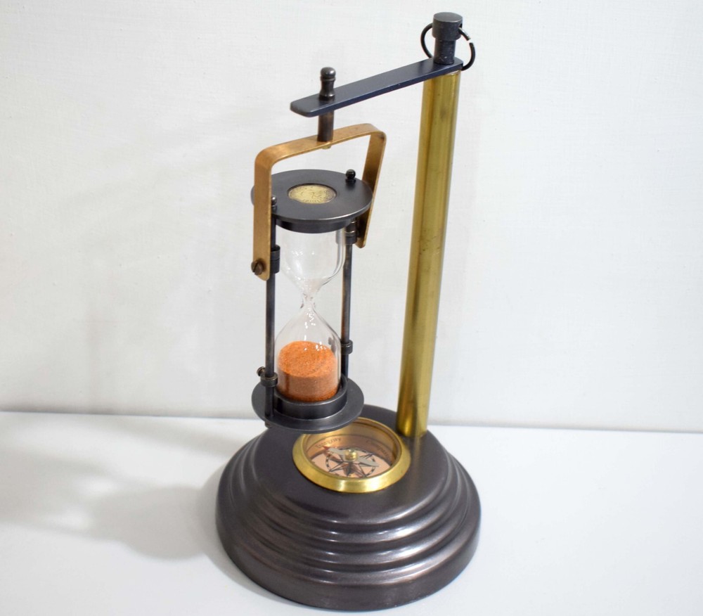 Rotating Brass Hourglass W/Built-in Compass & Swing Function -Orange Sand Inside
