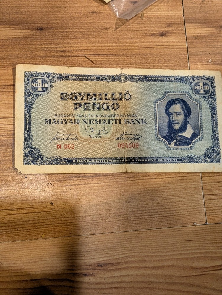 Hungary, 1000000, 1 Million Pengo, Bank note