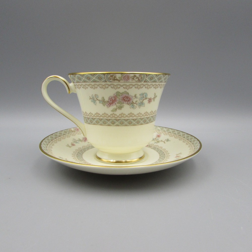 Minton Bone China LEGACY 5pc Place Setting
