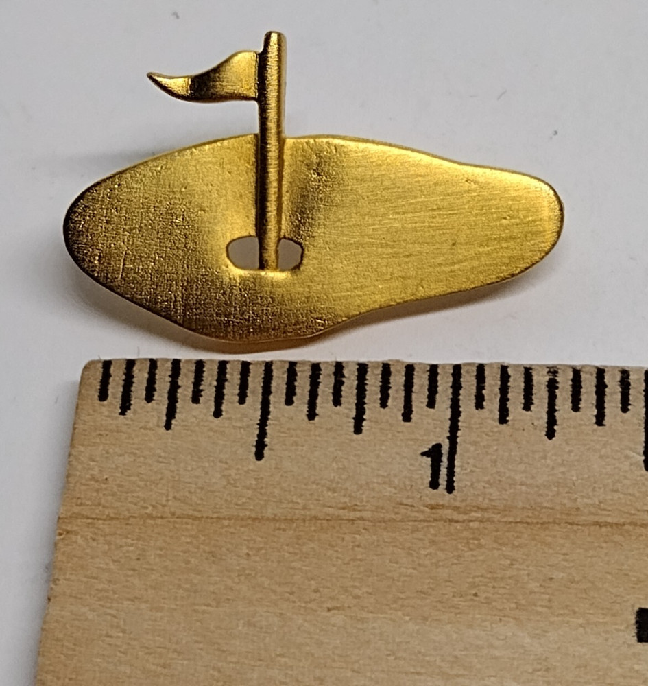 JJ Gold Tone Golf Mound Lapel Pin