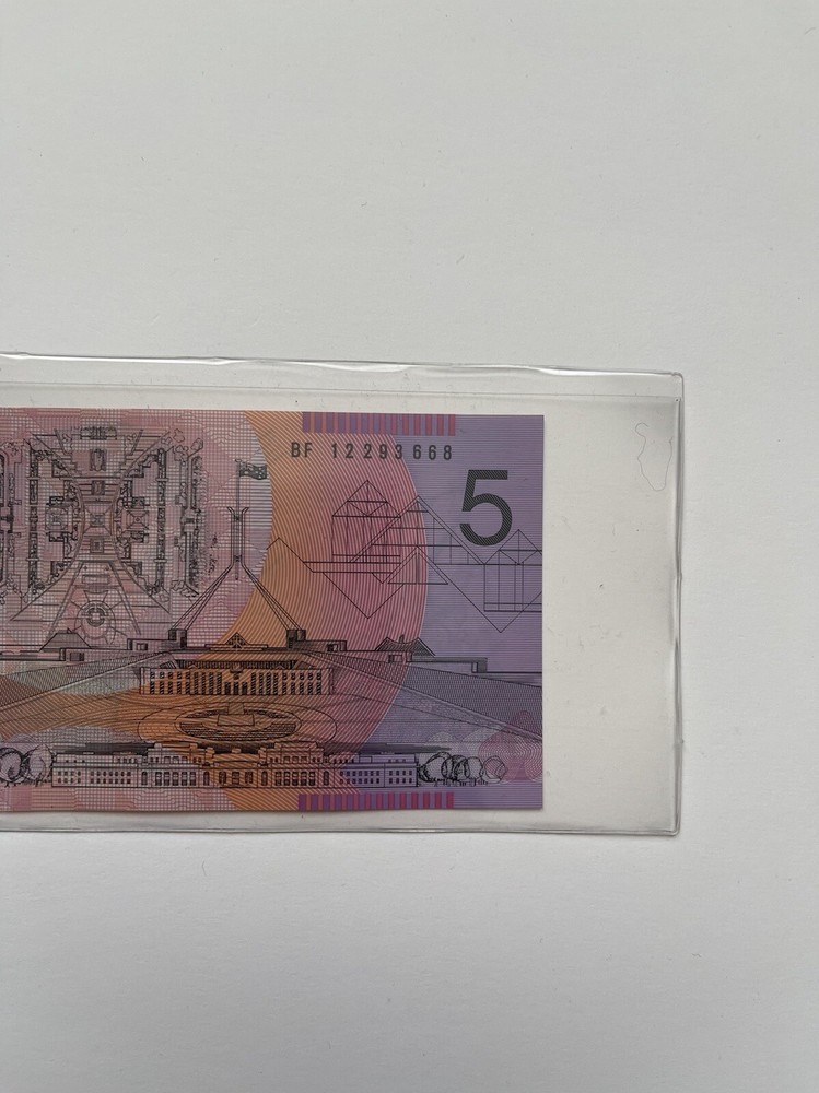 Australia $5 Note Uncirculated