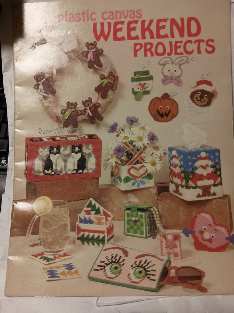 Plastic Canvas Weekend Projects American School of Needlework E7