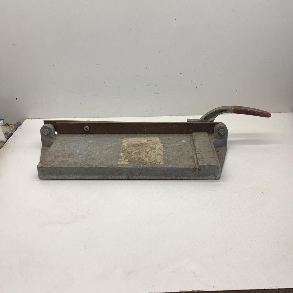 QEP 30002 Quick Cut Vinyl Tile Cutter