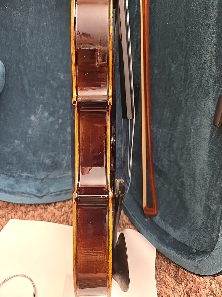 4/4 Violin Antique Style With Extra Strings Bow Case Rosin