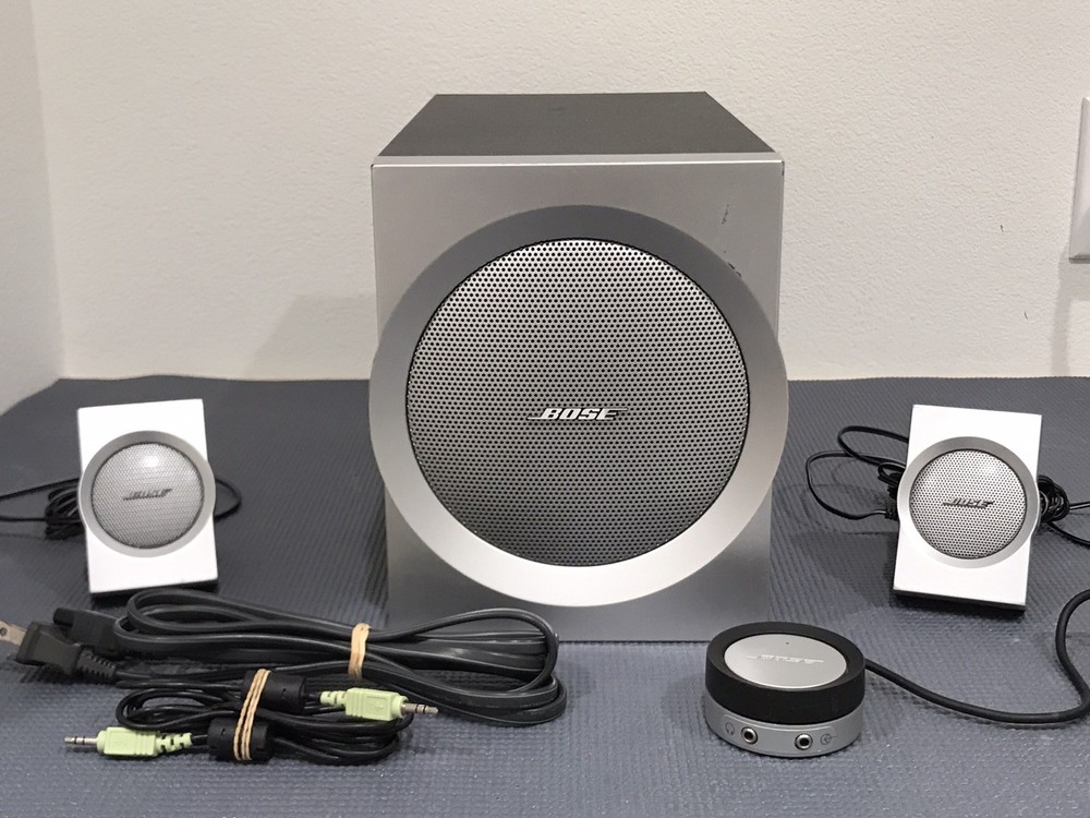 Bose Companion 3 Multimedia Speaker System w/ Subwoofer + Controller + Cables