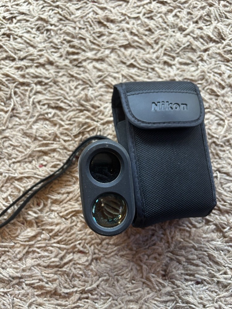 Nikon Coolshot 40 Rangefinder Golf