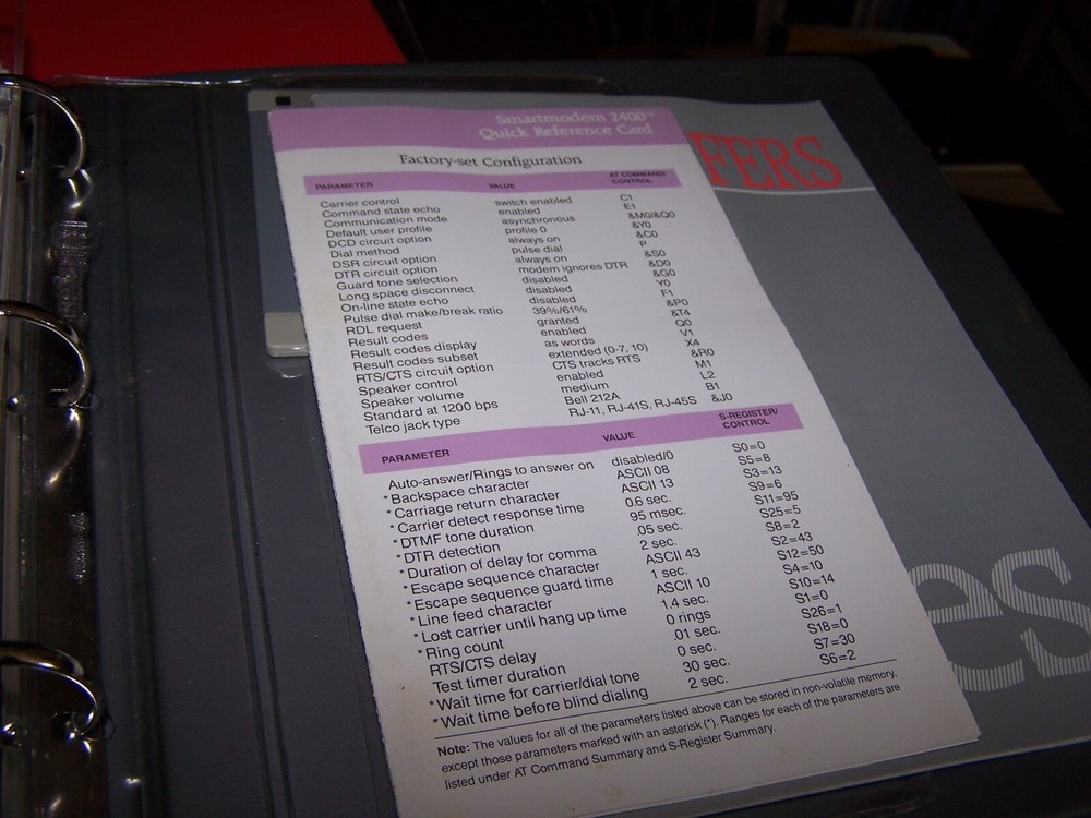 Hayes Smartcom II User's Guide, SmartModem 2400 Manual and software on disks
