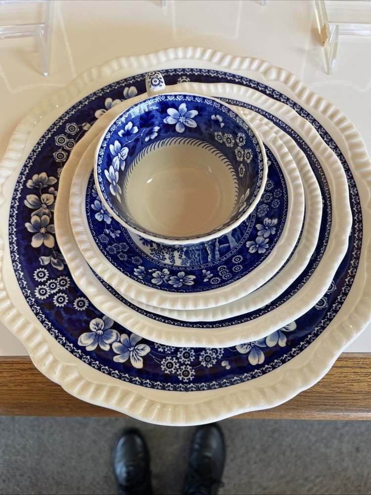 Spode Blue Tower 5-Piece Place Setting Bone China England