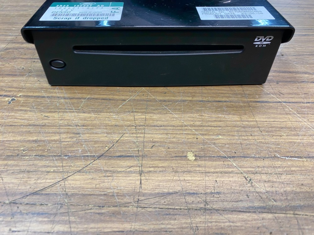 Ford Falcon BF SAT NAV CD Player Head Unit