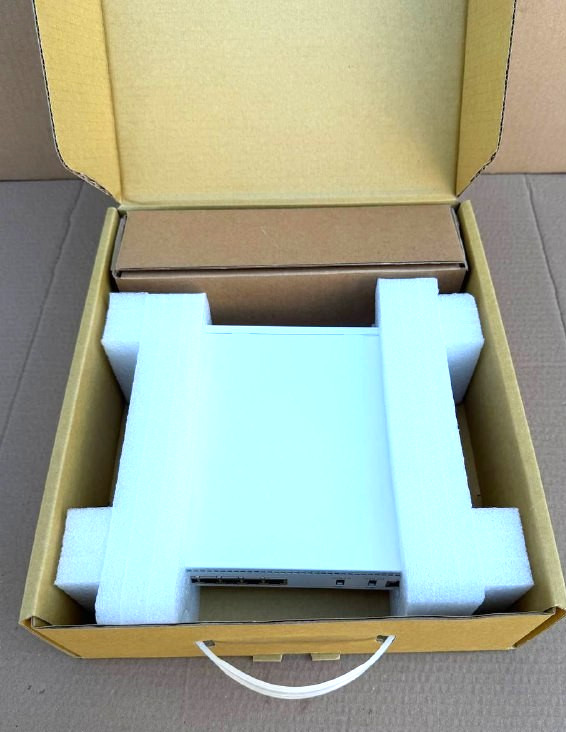 SOPHOS RED 50 Remote Ethernet Switch #2