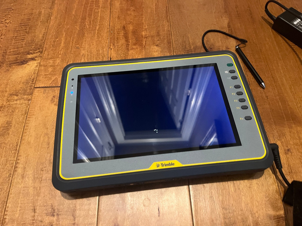 Trimble Kenai SITE 10 Tablet with SCS900 site controller Software Tab83 GNSS