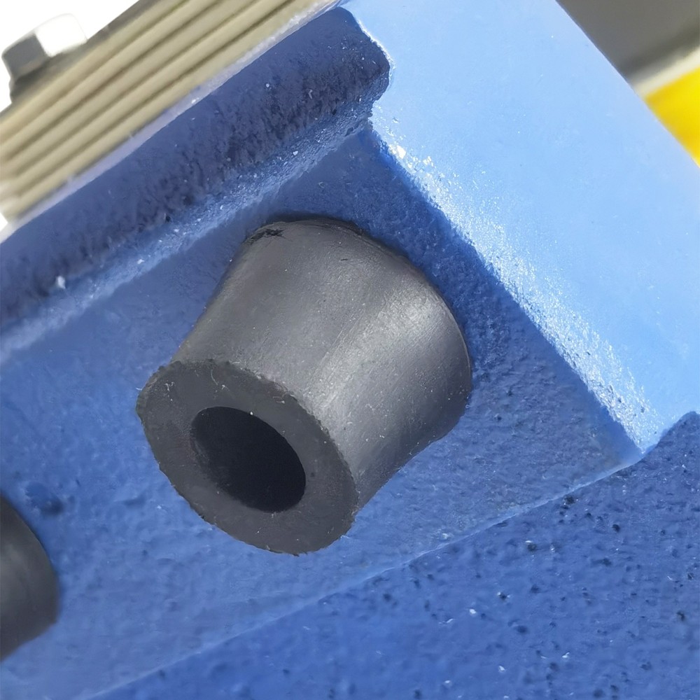 110V Micro Electromagnetic Vibrating Feeder Granular Materials Shaking Conveyor