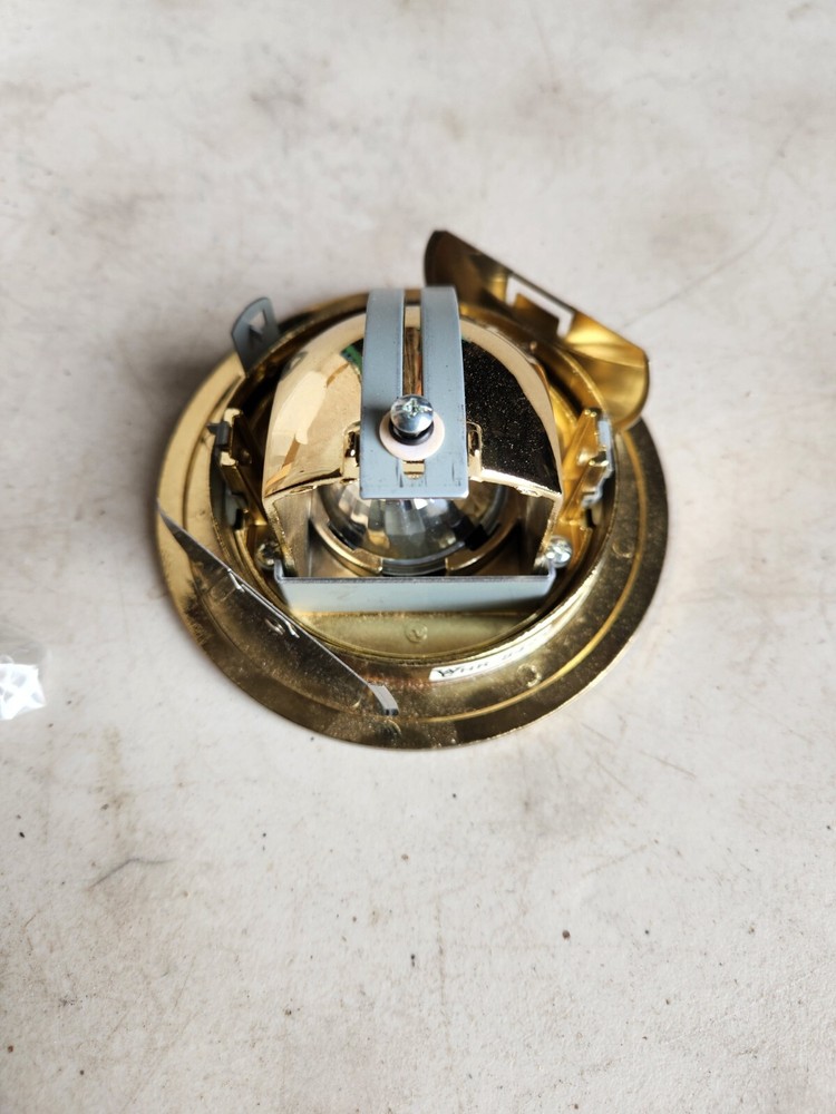 *NOS* WAC Lighting HR-8425 PB Light Assembly