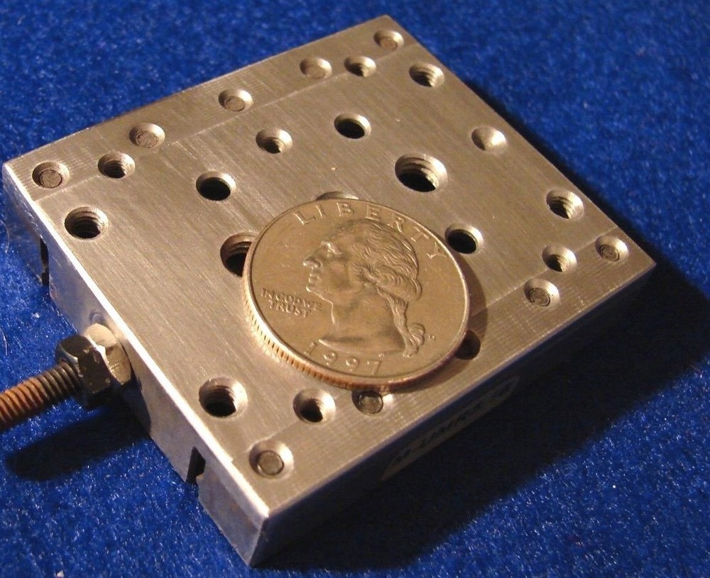 Newport M-UMR5.16 Linear Translation Stage