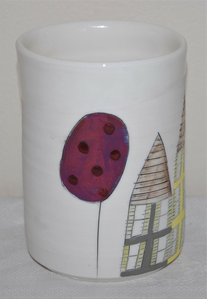 Unique Brid Lyons ~ Ireland ~ Handcrafted Studio Pottery Vase / Cup