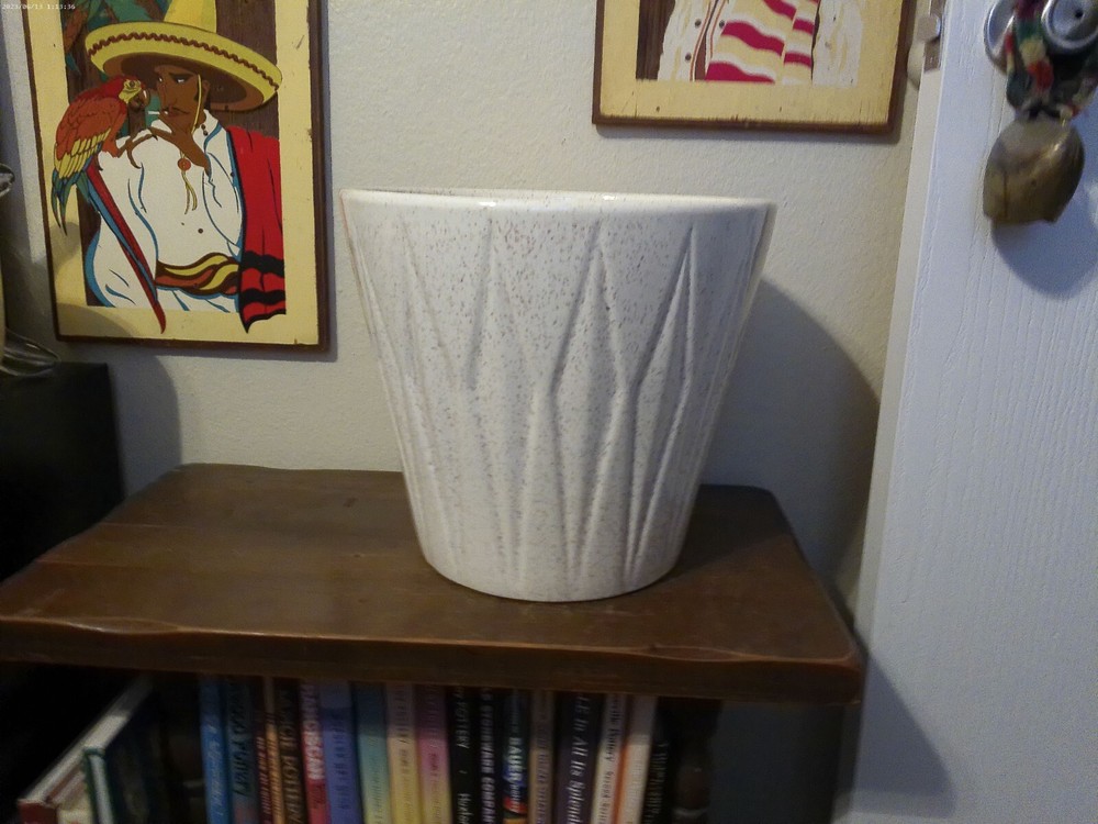 Vintage U.S. Pottery 11" White Speckled Diamond Pattern Flowerpot