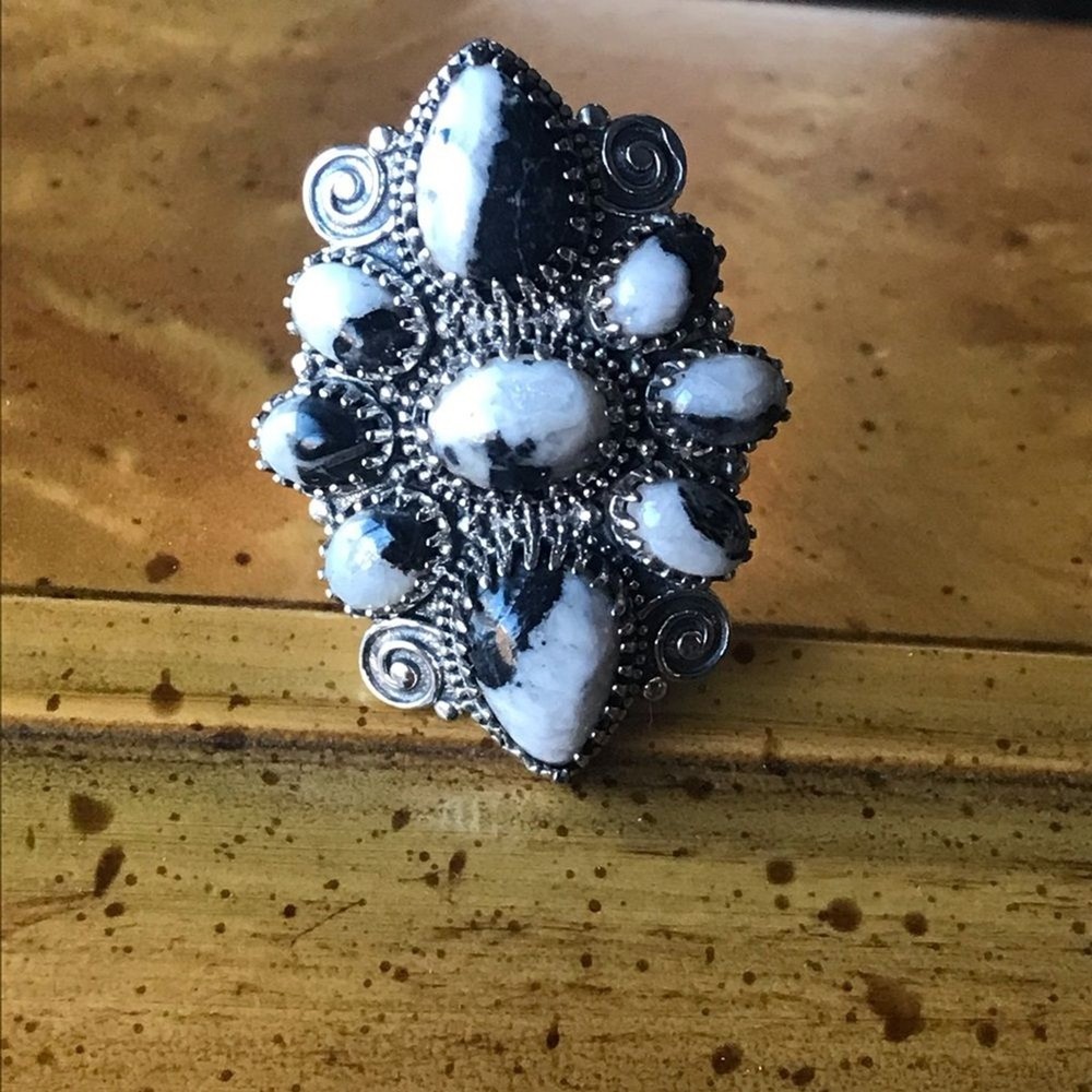Natural White Buffalo Sterling Silver Statement Ring Size 6