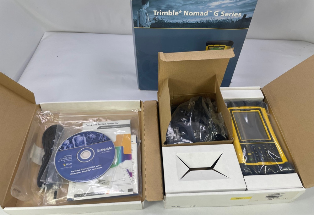 Trimble Nomad 900GLC Data Collector Rugged Handheld w/Terrasync 5.85 software
