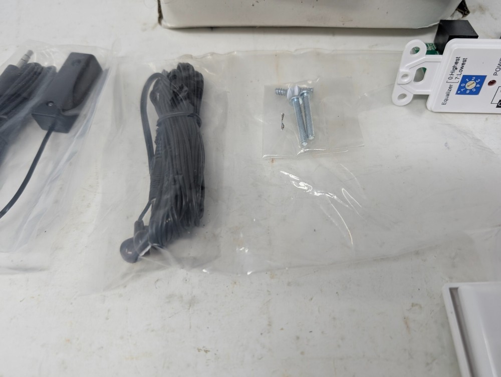 HDMI Extender Over Cat5/6 W/ IR & Equalizer