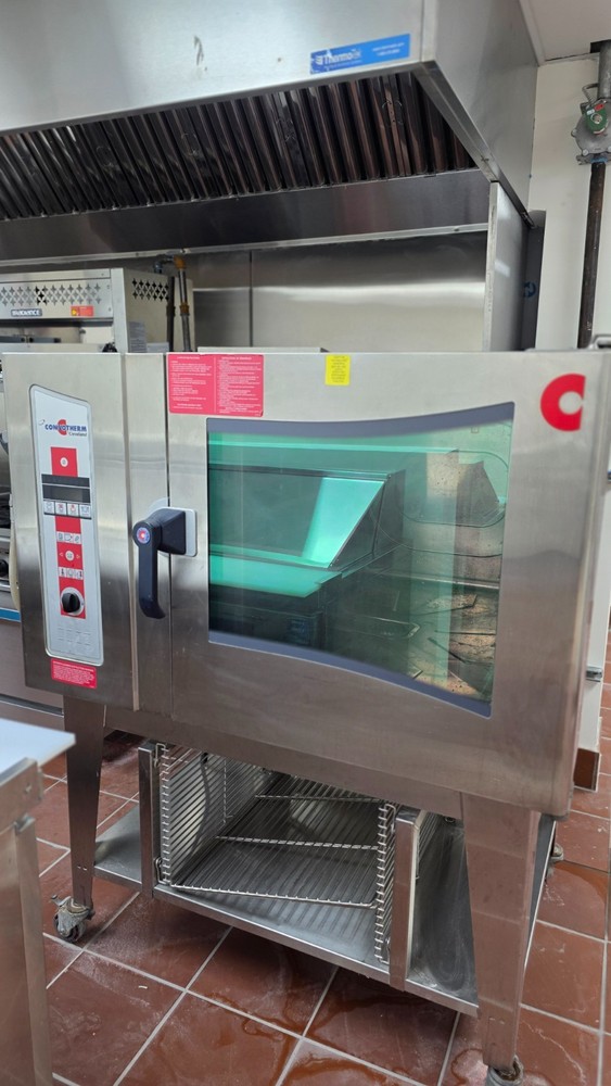 Cleveland OGS620, Convotherm Gas Combi Oven 12 Full pan, Needs a new gas module!