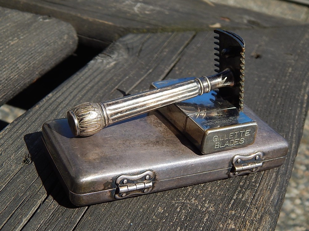 Vintage Gillette ABC pocket set