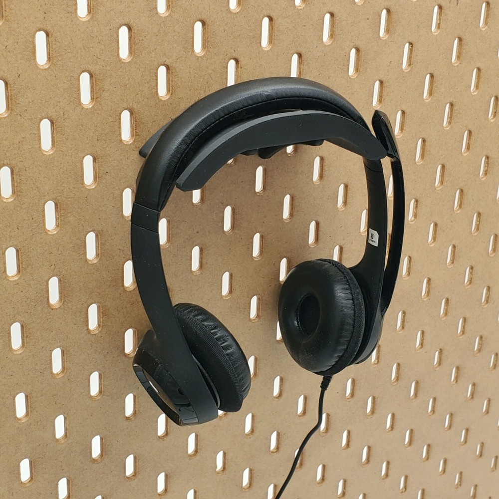 Just Hanging, Headphone Holder, IKEA SKADIS Pegboard Accessory