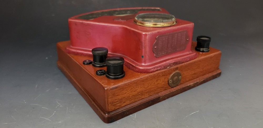 Vintage Weston's Direct Reading Volt-Meter Voltmeter