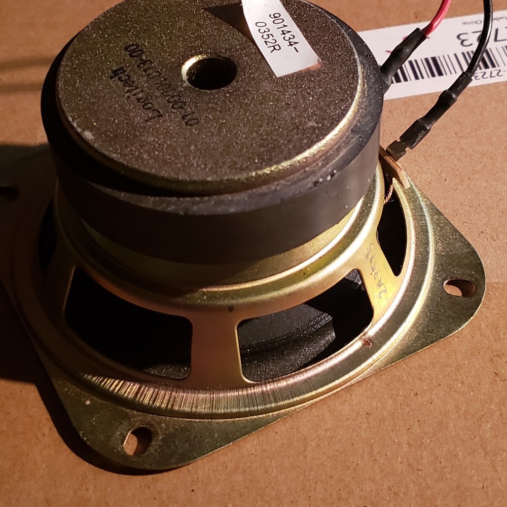 Logitech 01 00000013 00 Subwoofer Speaker Speaker