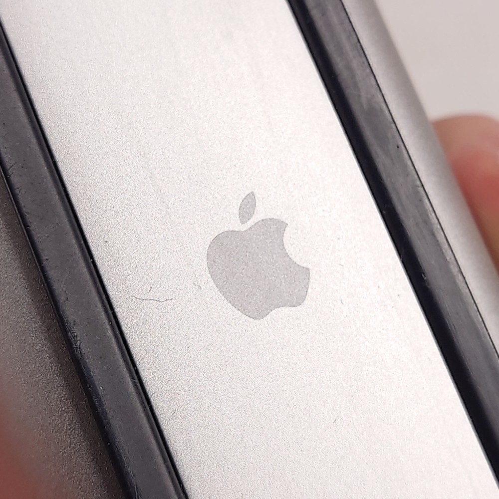 GENUINE Apple Bluetooth Wireless Multi-Touch Magic Mouse A1296 - Free Shipping!