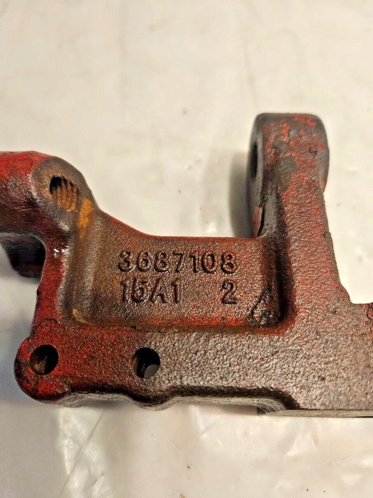 CUMMINS ISX15 DIESEL ENGINE RETAINING BRACKET 3687108 OEM