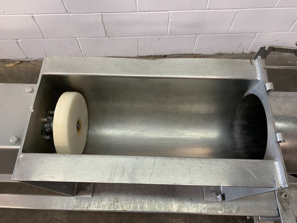 Pneumatic Meat Netting Machine