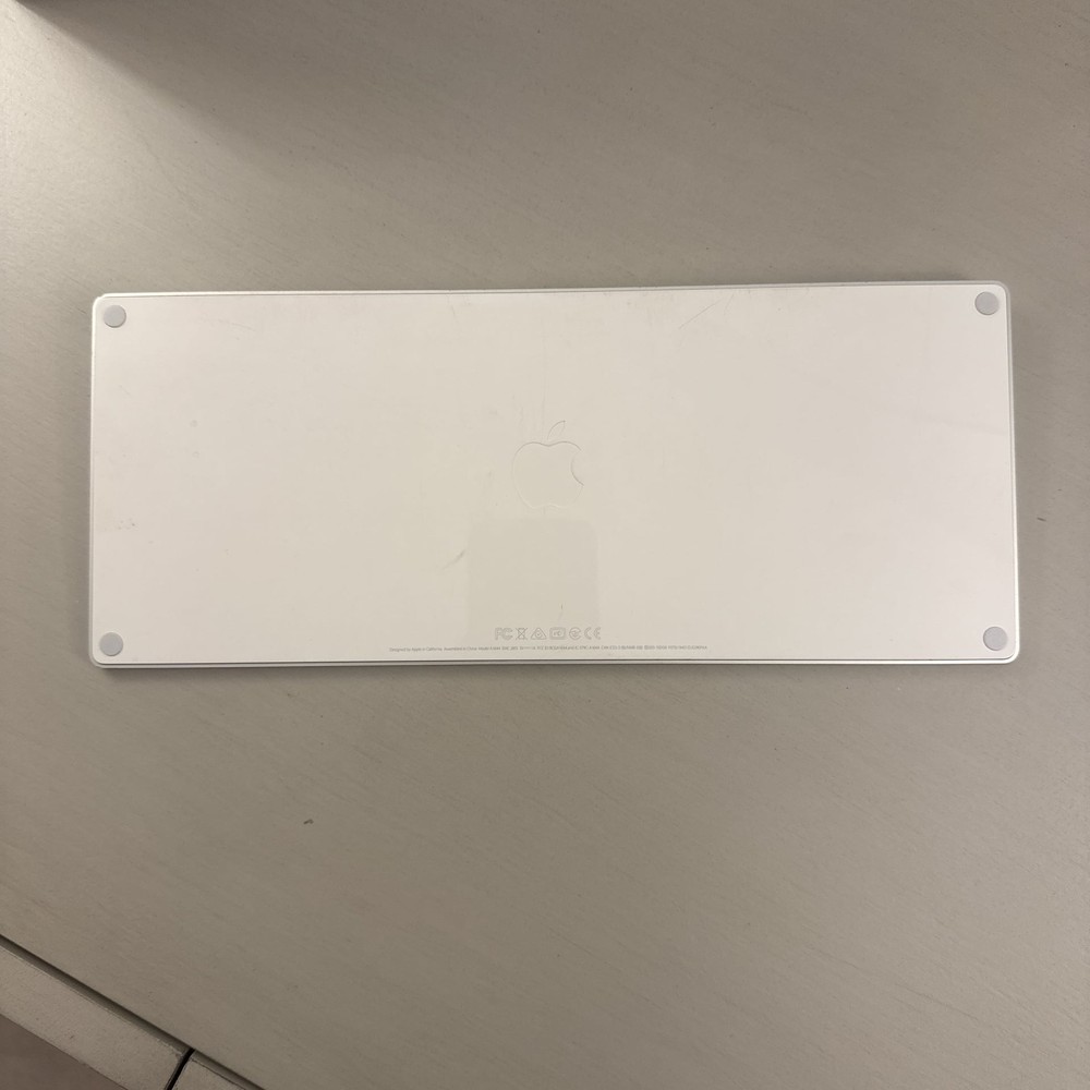 Apple A1644 Wireless Magic Keyboard 2 MLA22LL/A & A1657 Magic Mouse 2 MLA02LL/A