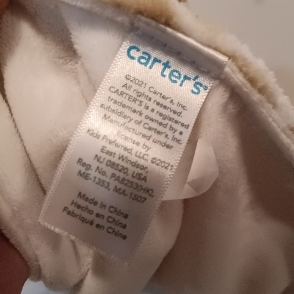 Carters Giraffe Cuddle Plush Security Blanket-Lovey-Pacifier Loop-Unisex-2021