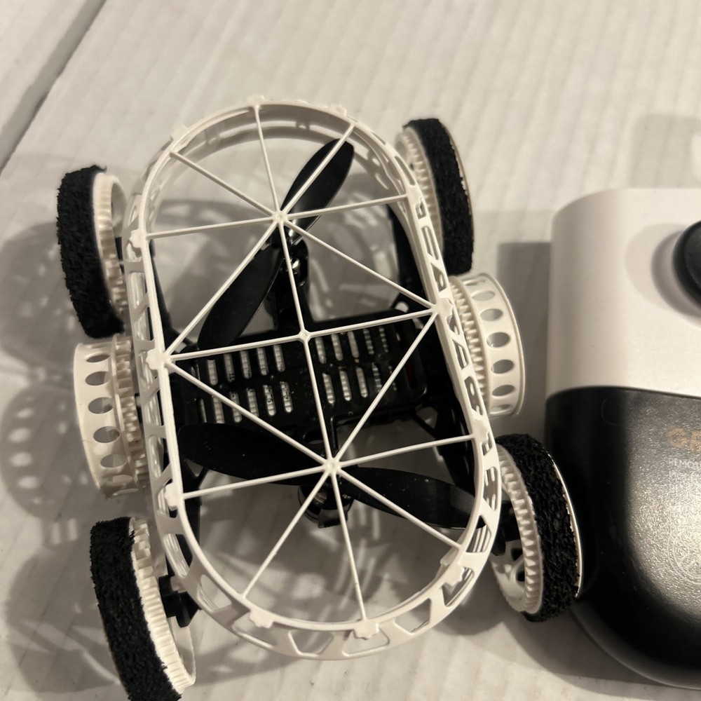 Sharper Image Antigravity Drone Rover77