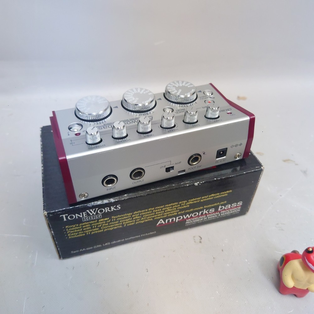 Korg Ampworks Bass Personal Multi Effects Processor with Box Tested Japan