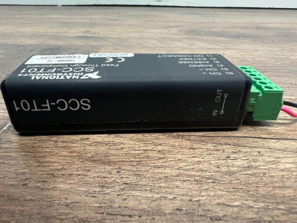 National Instruments NI SCC-FT01 Feed Through Component with connector