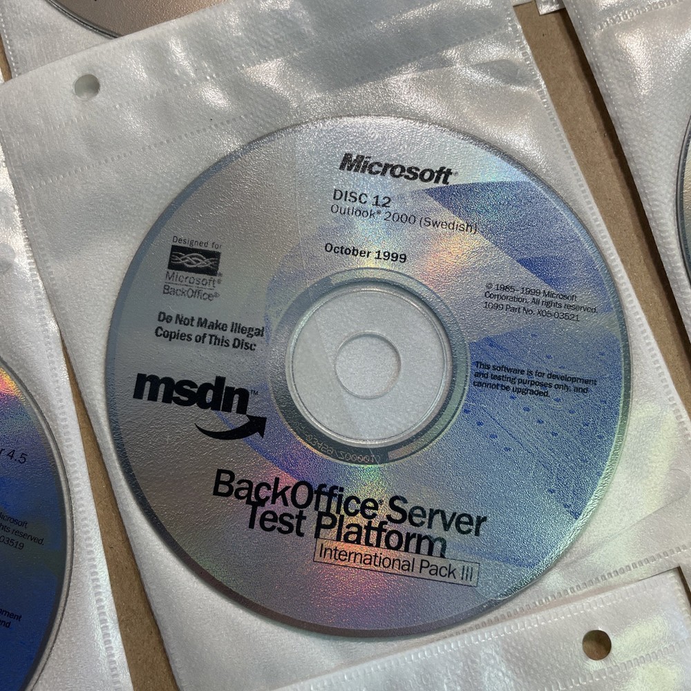 Microsoft MSDN Back Office Server Test Platform Discs 1-20 -Oct. 1999 Int’l Pack