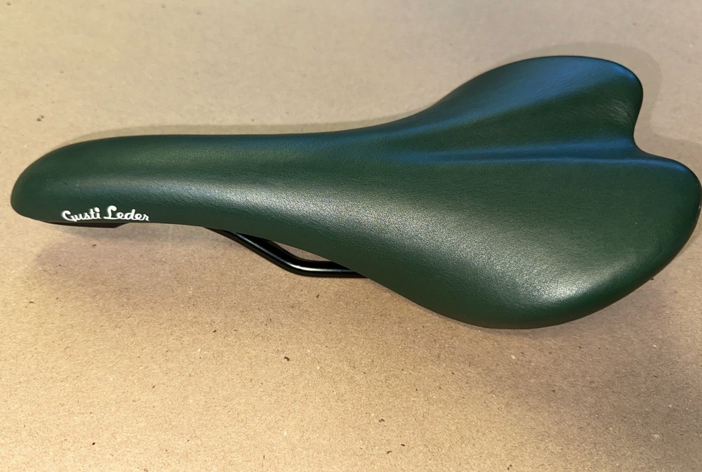 Gusti Leder Leather Bike Saddle (Green)