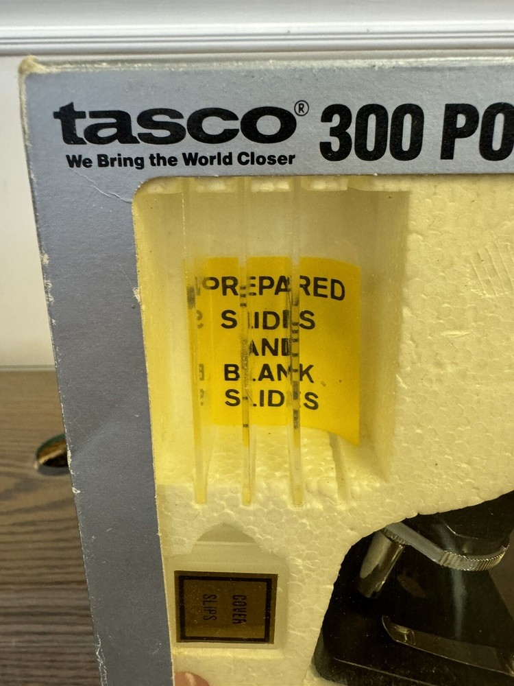 Vintage - 1988 Tasco 300E Variable Power Microscope with Discovery Kit