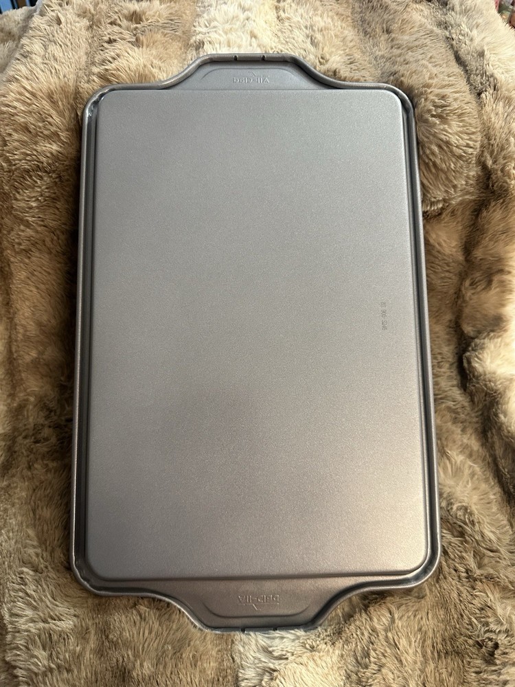 All-Clad Pro-Release Non-Stick Steel Rectangle Baking Tray.