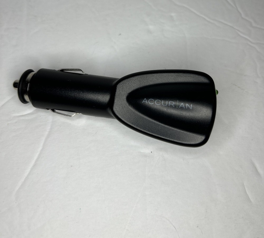 ACCURIAN MP3 VALUE KIT CHARGER