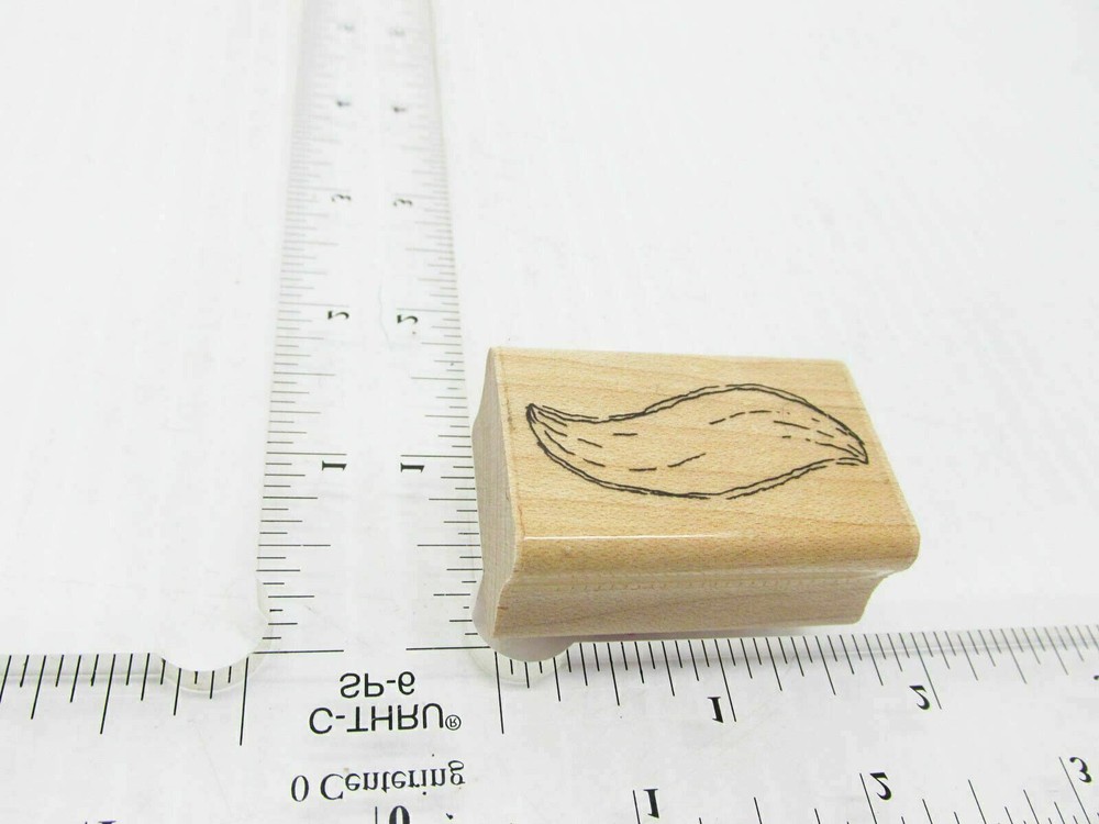 Fluffy Tail Rubber Stamp - Stamp Set C125