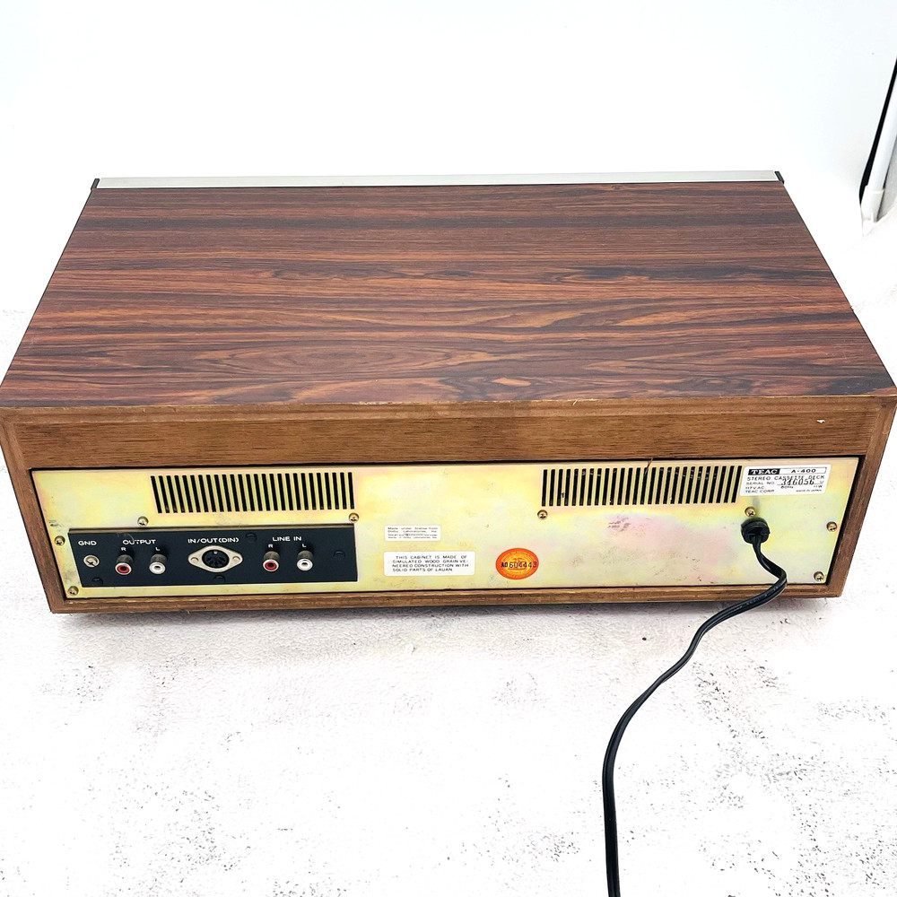 Teac A-400 Stereo Cassette Deck Powers on and Runs AUDIO OUTPUT NOT TESTED