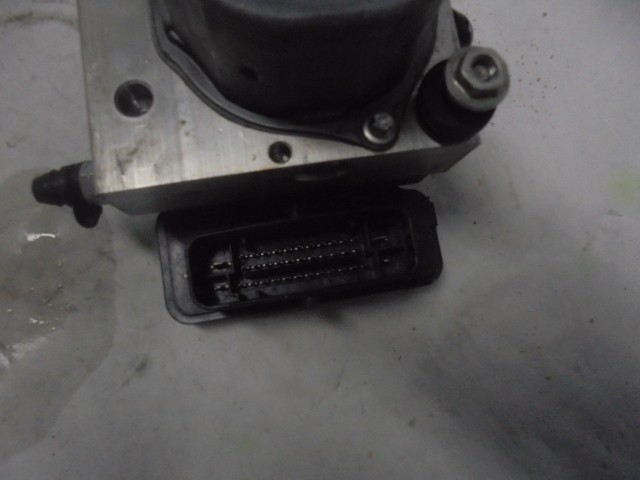 22 CAN-AM RYKER 900 OEM ABS PUMP UNIT MODULE