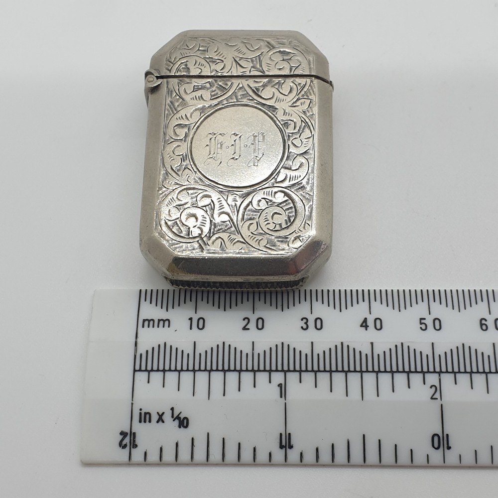 Silver-Plated Vesta Case Match Holder AE1