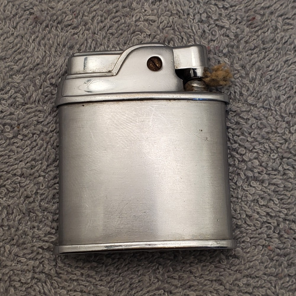 Vintage Ronson SPORT office Lighter E.D.W.  ENGRAVED LIGHTER