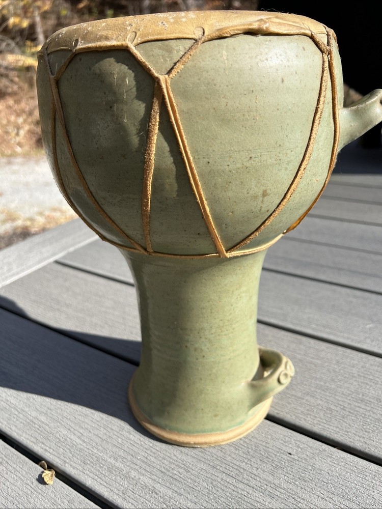 CERAMIC POTTERY DRUM Green SIGNED Lorna 94 13” Tall