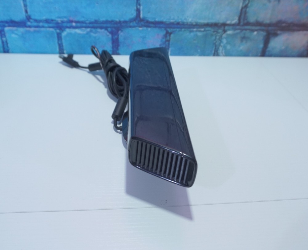 Black Microsoft Xbox 360 Kinect Motion Sensor Camera Bar - Model 1414